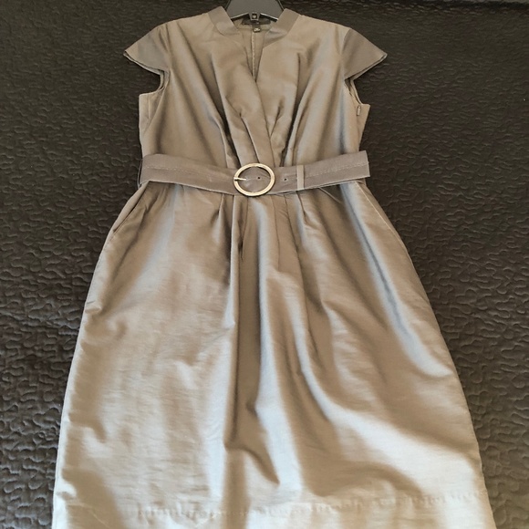 Beautiful Hugo Boss Wool/Silk Dress l Lined l Gray Silk - Picture 5 of 16